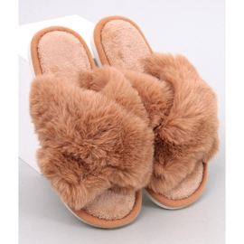 Parris Camel cross-strap fur slippers brown 1