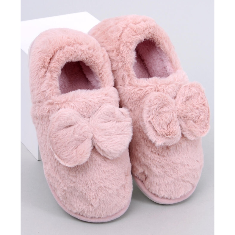 Emres Pink fur slippers with a bow 1