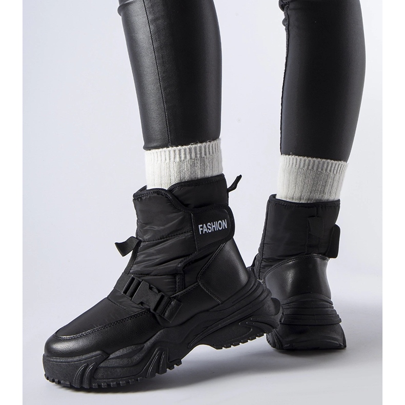 Black Mernicco insulated snow boots with Velcro 1 Black Mernicco insulated snow boots with Velcro 1