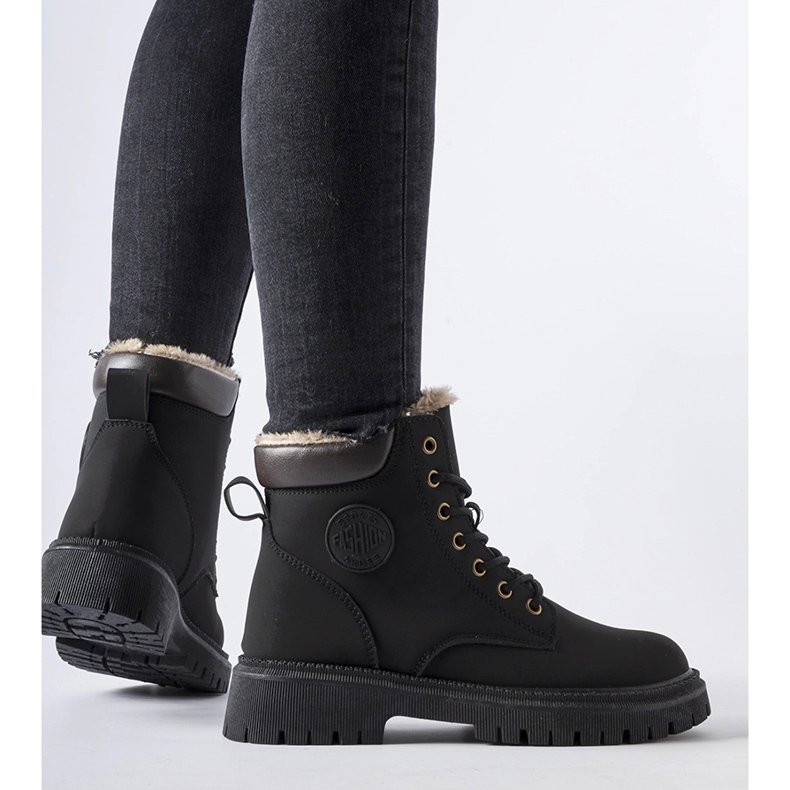 Black insulated Medole boots 1