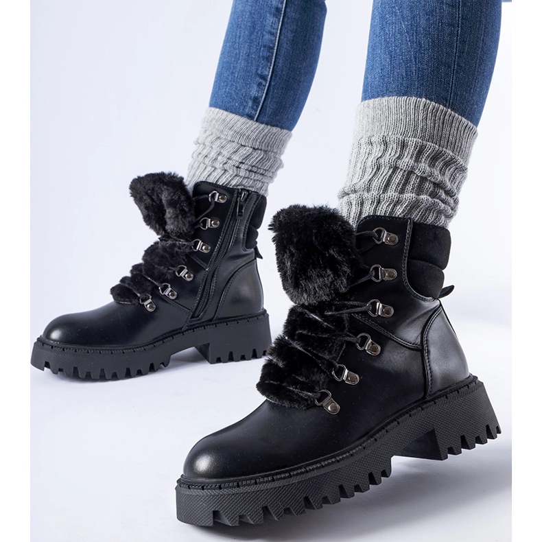 Black workers' boots with decorative Quarto fur 1