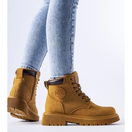 Classic brown insulated Tricase workers 1 Classic brown insulated Tricase workers 1