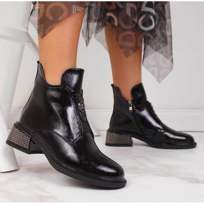 Filippo W PAW256 black ankle boots with a decorative block 2