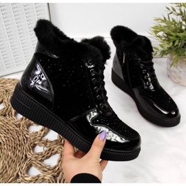 Insulated leather boots on the Rieker W 93312 platform, black 1