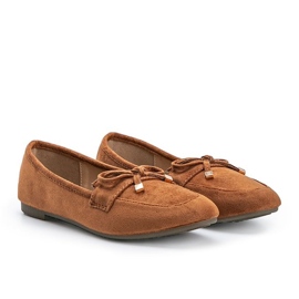 Brown loafers with a bow from Arlene 1