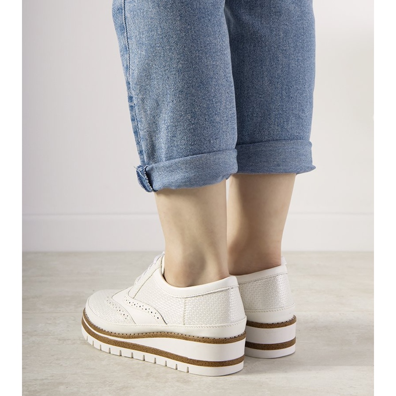 Slip-on silver shoes with GF-FD9 studs white 1