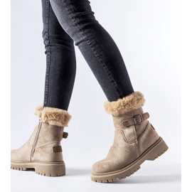 Brown insulated boots with fur from Odetta 1