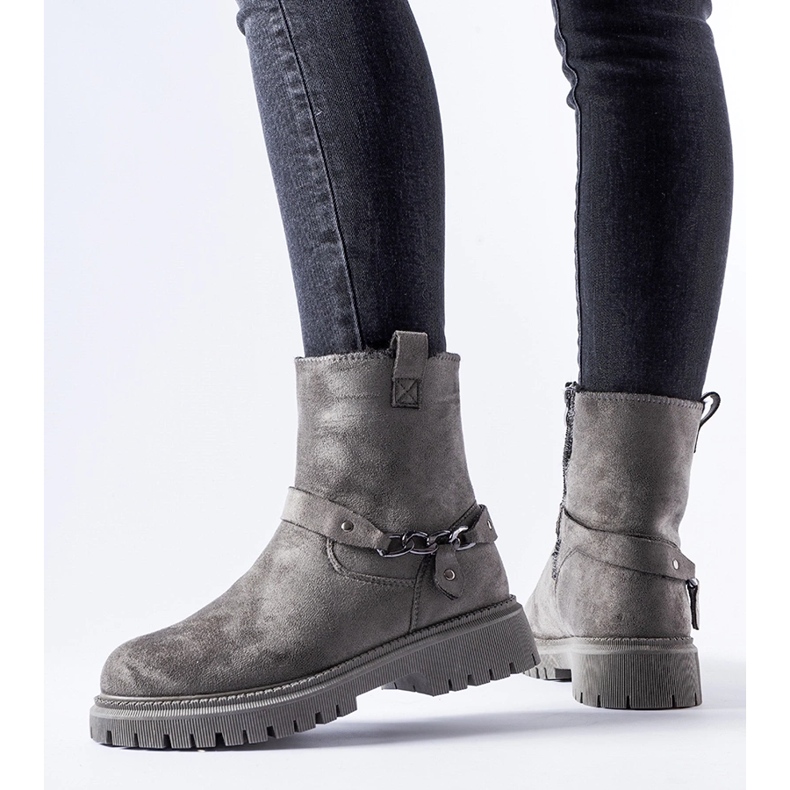 Gray insulated ankle boots with a Sedico chain grey 1