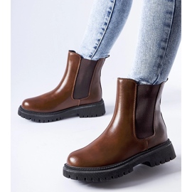Brown insulated classic slip-on ankle boots from Noas 1