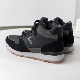Black Lee Cooper LCJ-23-31-3066M sneakers 1