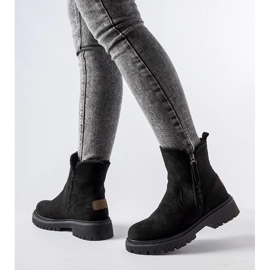 Black insulated classic Tesoriero ankle boots 1