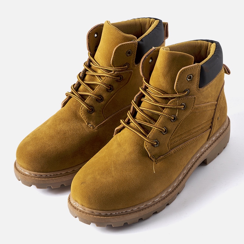 Brown men's classic Petrelle boots 1 Brown men's classic Petrelle boots 1