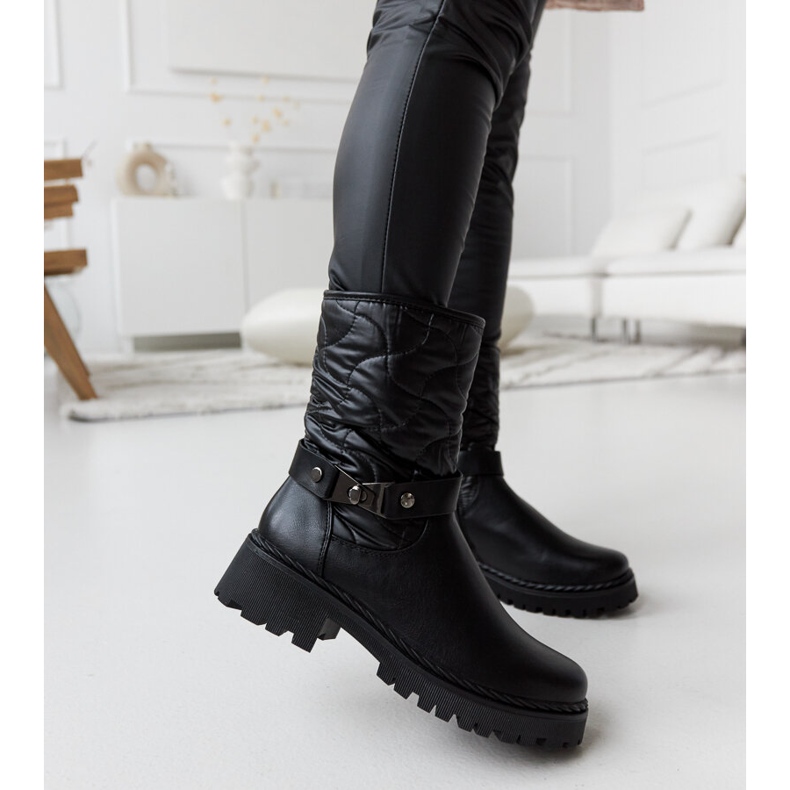 Black insulated ankle boots with a decorative Lido strap 2