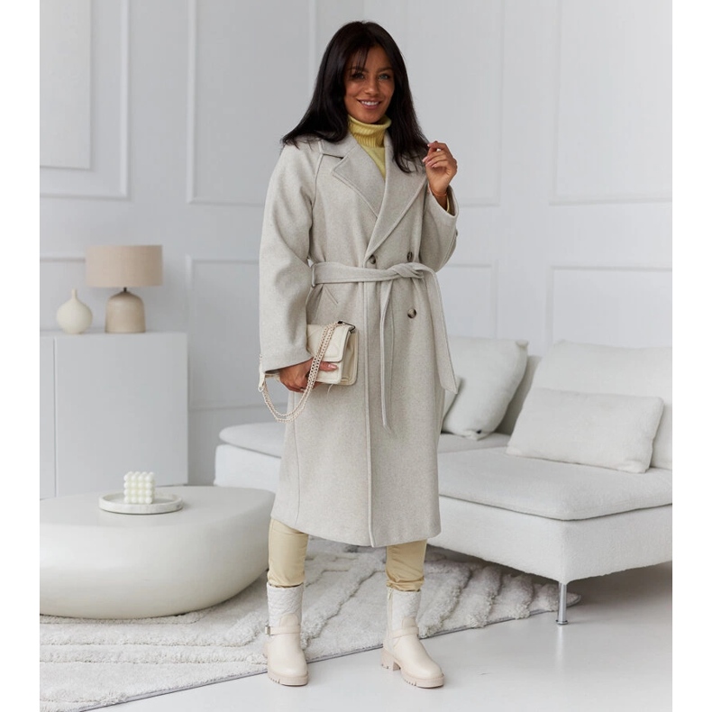 Beige ankle boots with decorative Brembo quilting 1 Beige ankle boots with decorative Brembo quilting 1