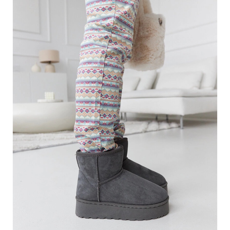 Gray insulated snow boots on the Tucson platform grey 1