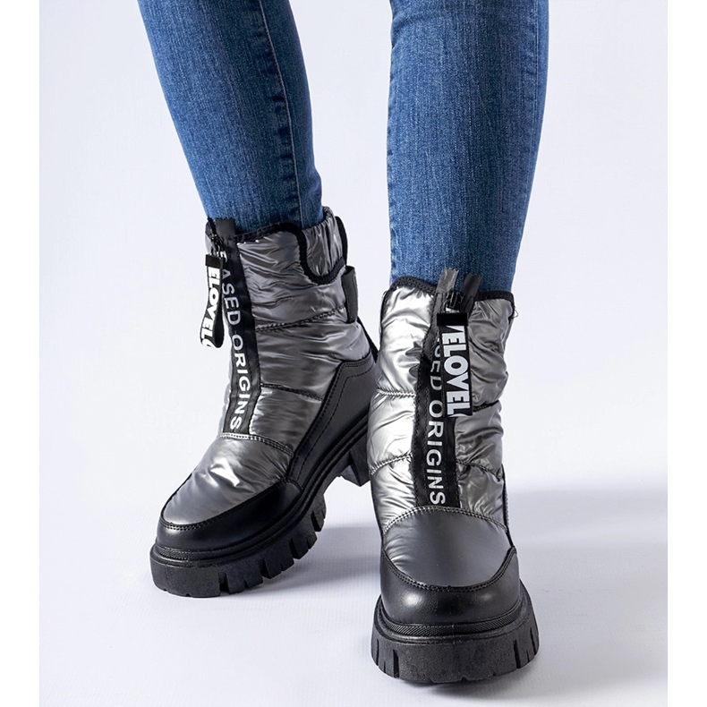 Graphite and black insulated Moorhead snow boots grey 1