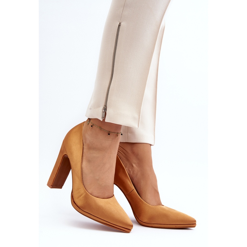 Camel Piatti high heel pumps brown 2