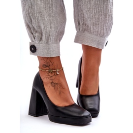 Pumps On Massive Heels Black 2