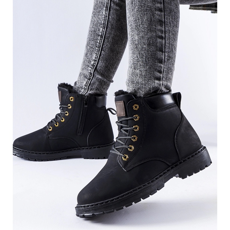 Black insulated classic Leonardo workers 1