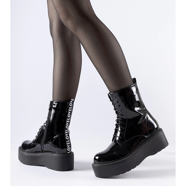 Black patent workers on the Leos platform 1