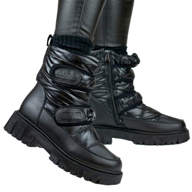 Laila warm women's snow boots with Velcro black 1