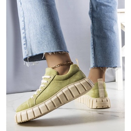 BM Green sneakers on the Pamela platform 1