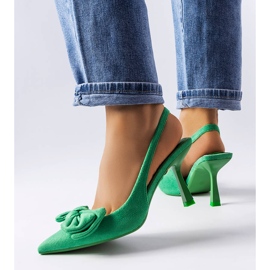 Green pins with a bow from Olengo 2