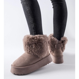 Purple snow boots decorated with Adelfia fur 1