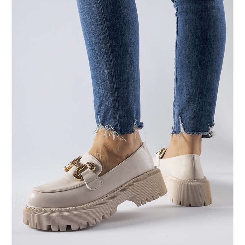 Beige moccasins decorated with Uzzone rhinestones 1 Beige moccasins decorated with Uzzone rhinestones 1