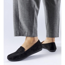 Black moccasins made of Cellarengo eco-suede 2 Black moccasins made of Cellarengo eco-suede 2