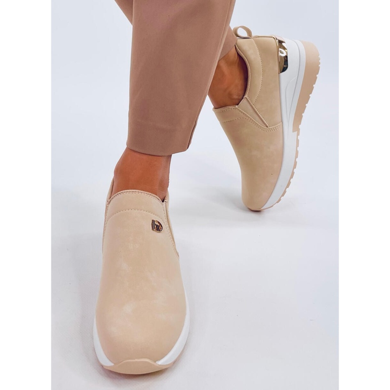 Hense Apricot wedge shoes beige 2