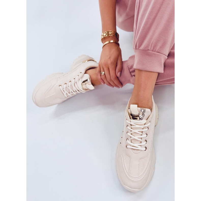 Jankei Beige women's sports shoes 1