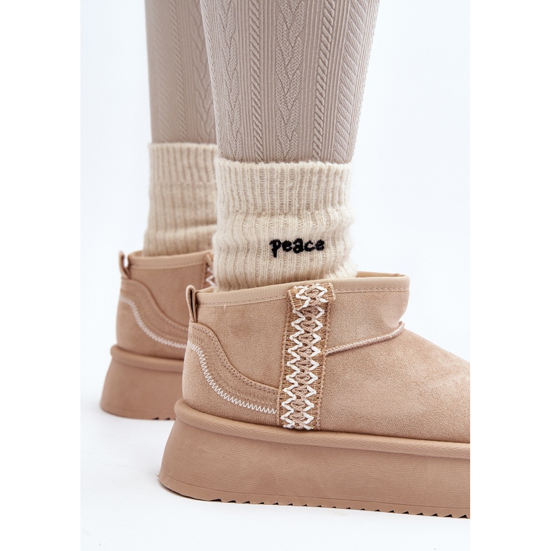 Platform Snow Boots With Beige Udra Pattern 2