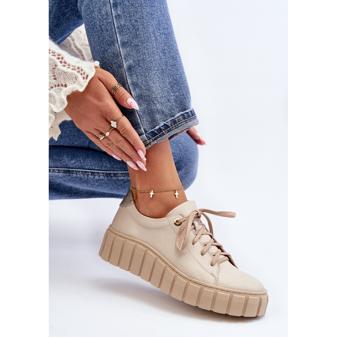 Zazoo 2919 Women s Leather Shoes With a Thick Sole Beige KeeShoes