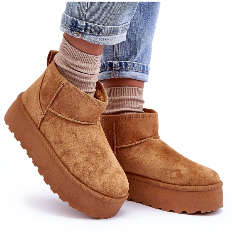 Women's suede snow boots on the platform brown 4