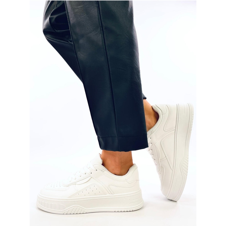 Moriau White women's sneakers 2