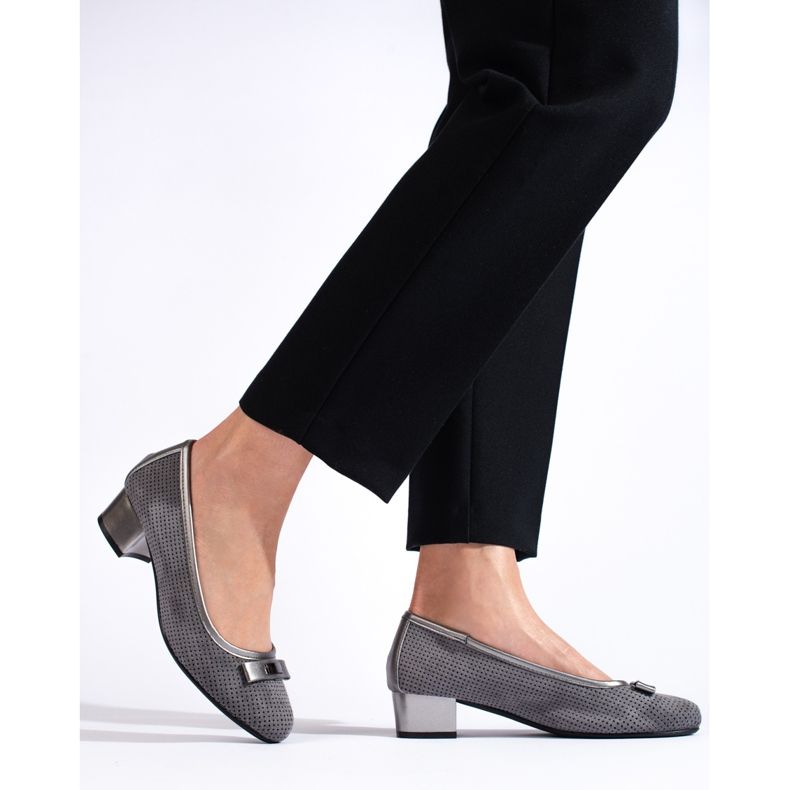 Daszyński gray openwork low-heeled pumps grey 1