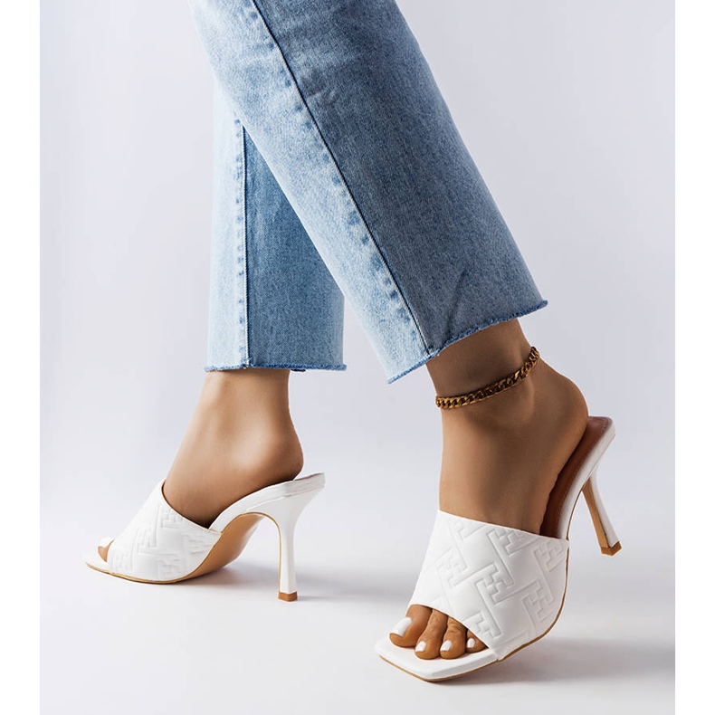 White elegant heeled sandals from Cambrina 1