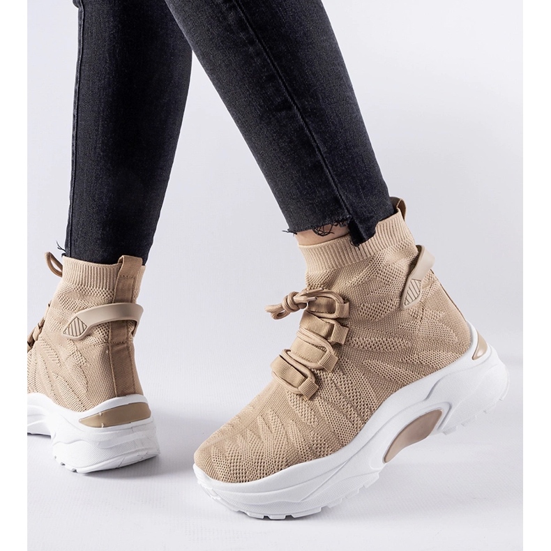 Brown high-top Vigatto sneakers 1