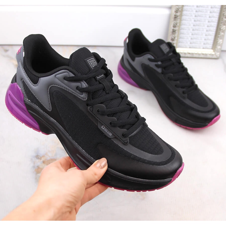 Women's sports shoes, black sneakers Big Star LL274335 2