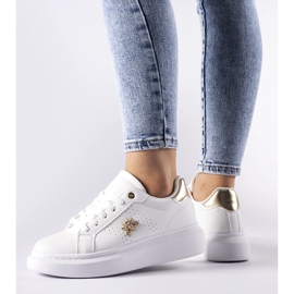 White sneakers with a zircon Fairfax application 1