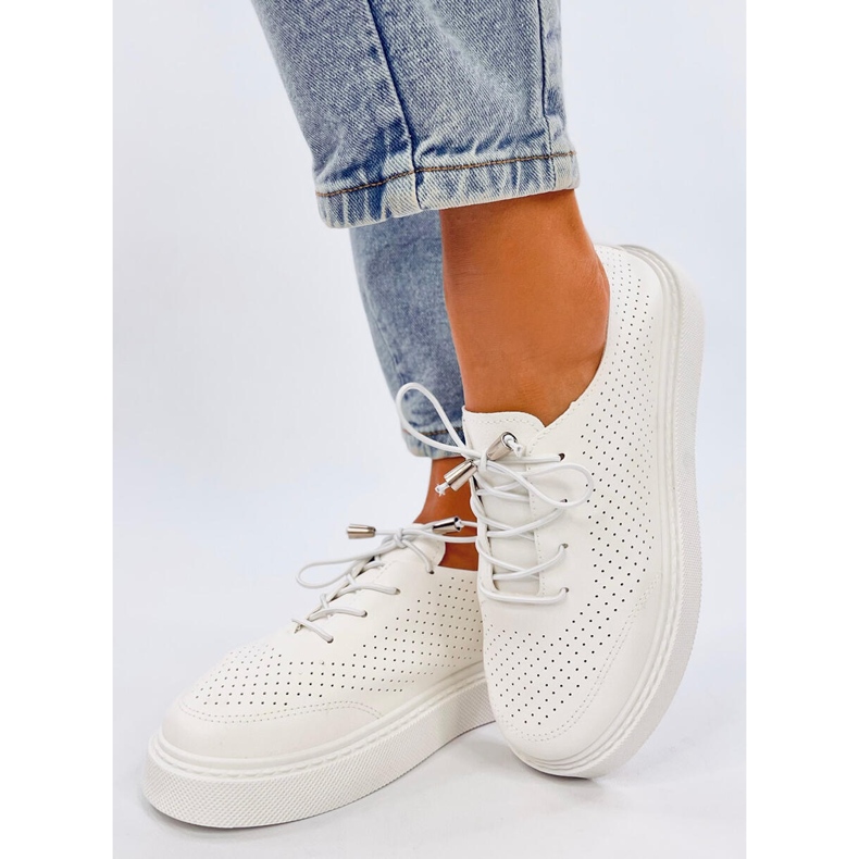 Zinder White openwork sneakers 1