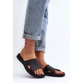 Classic Women's Black Juniria Flip-Flops 1