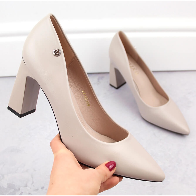Women's pumps on a decorative heel Vinceza 62106 grey 1