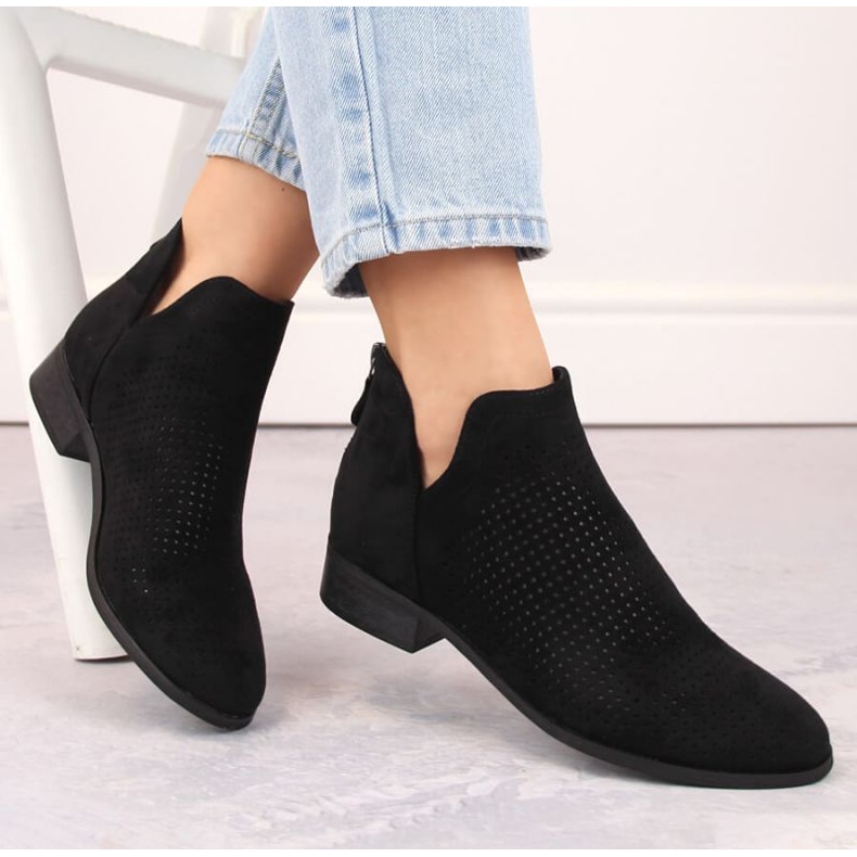Suede low-heeled ankle boots Potocki W WOL212A, black 2
