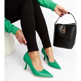 Green low-heeled Nixon stilettos 1