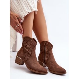 Vinceza Brown Openwork Low Heel Boots Cilvana 2