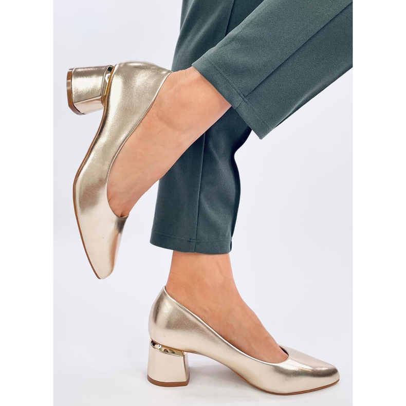 Shers Gold high heel pumps golden 2 Shers Gold high heel pumps golden 2