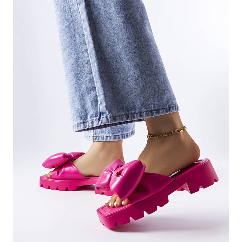 Seastar Fuchsia slippers with tractor soles from Bossé pink 2