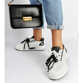 White and black Galdino sneakers 2